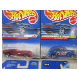 (EC1) Assorted Hot Wheels in Packag...