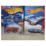 (EC1) Assorted Hot Wheels in Packag...