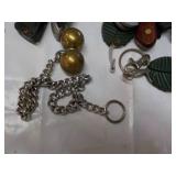 Tote Full of Knives...