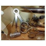 Treasure Trinkets: Vintage Thimbles, Skeleton Keys, Etc