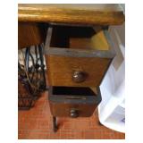 Beautiful Antique Treadle Singer Sewer w/ Desk- Works!