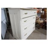 Vintage 4 drawer Dresser