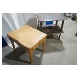 2 Side Tables