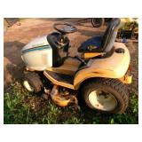 Cub Cadet 2165 Hydrostatic Lawn Mower (Runs & Mows)