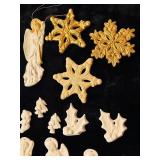 Beautiful Delicate Ornaments for Painting and Festive Pins