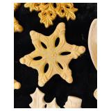 Beautiful Delicate Ornaments for Painting and Festive Pins