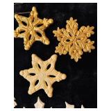 Beautiful Delicate Ornaments for Painting and Festive Pins