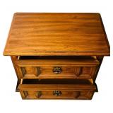 Pair of Vintage Thomasville Nightstands