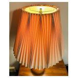 Gorgeous Vintage Table Lamp with Wood and Metal Base