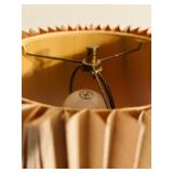 Gorgeous Vintage Table Lamp with Wood and Metal Base