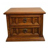 Pair of Vintage Thomasville Nightstands