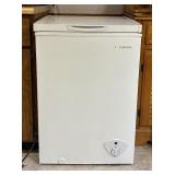 Insignia Chest Freezer