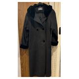 Bromley Collection Size 12 Coat