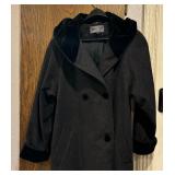 Bromley Collection Size 12 Coat