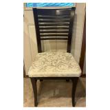 Elegant Accent Chair