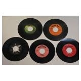 Hot Pink Vintage Disk-Go-Case with Multiple 45