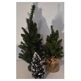 Heritage Village Holiday Building & Decorative Options