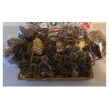 New Wreath Making Kit + Vine Chain Garland & Pine Cone Variety