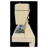 Dual Sew Sew and Serge Sewing Machine