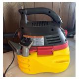 Stinger 2.5 Gallon Wet/Dry Vac with Hose and Accessories