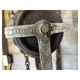 Engine, Transmisstion & Chain Hoist