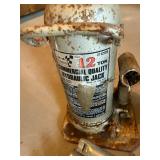 2 - 12 Ton Hydraulic Jacks