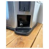 Butterball Indoor Electric Tukey Fryer XL Safe up to 20 lb turkey. Fry, Steam or Boil Professional Servies