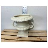 Mixed Lot Vintage Redwing USA number 850 double handled vase HAEGER number 649 USA pigeon seated, & Goodwin Bros. handled bowl stoneware