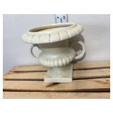 Mixed Lot Vintage Redwing USA number 850 double handled vase HAEGER number 649 USA pigeon seated, & Goodwin Bros. handled bowl stoneware