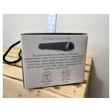 New inbox Lux living 15 inch diagonal sound bar 360 stereo sound USB power supply. Does not indicate that it has Bluetooth