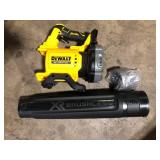 DEWALT 20V MAX 125 MPH 450 CFM Brushless Cordless Handheld Leaf Blower with Concentrator Nozzle (Tool Only)    Customer Returns See Pictures