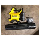 DEWALT 20V MAX 125 MPH 450 CFM Brushless Cordless Handheld Leaf Blower with Concentrator Nozzle (Tool Only)    Customer Returns See Pictures