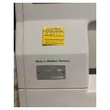 Vintage PFAFF 1222 Sewing Machine – Made in West Germany (w/ Case & Pedal)