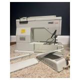 Vintage PFAFF 1222 Sewing Machine – Made in West Germany (w/ Case & Pedal)