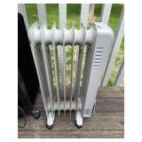 Pair of Electric Oil-Filled Radiator Heaters - Comfort Zone and Pelonis