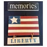 Decorative Wall Plaques Set: 