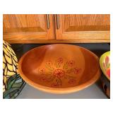 Set of Decorative Bowls and Stained Glass Rooster Lamp