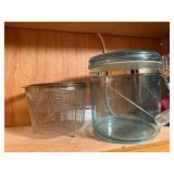 Kitchenware Set with Baking Trays, Glass Canisters, and Strainer