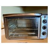 Black+Decker Convection Countertop Oven with Instruction Manual
