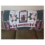 3-Seater Sofa with Decorative Pillows and Tapestry