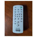 Sony BRAVIA KDL-32BX420 32" LCD TV with Remote Control