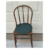 VTG Wooden Chairs - 2 Hand-Painted