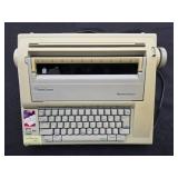 Smith Corona Memory Correct Typewriter Model NA1HH