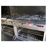10 BURNER STOVE / CONVECTION OVEN