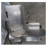 COMMERCIAL MEAT SLICER