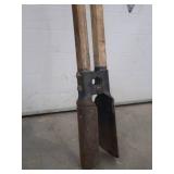 SEYMOUR POST HOLE DIGGER AND VINTAGE POST HOLE DIGGER