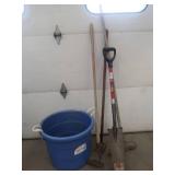 18 GAL BLUE BUCKET WITH GARDEN TOOLS
