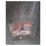 18 GAL BLUE BUCKET WITH GARDEN TOOLS