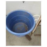 18 GAL BLUE BUCKET WITH GARDEN TOOLS