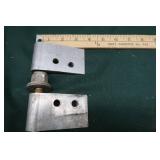 FLOE DOCK CLAMPS AND BLOTS